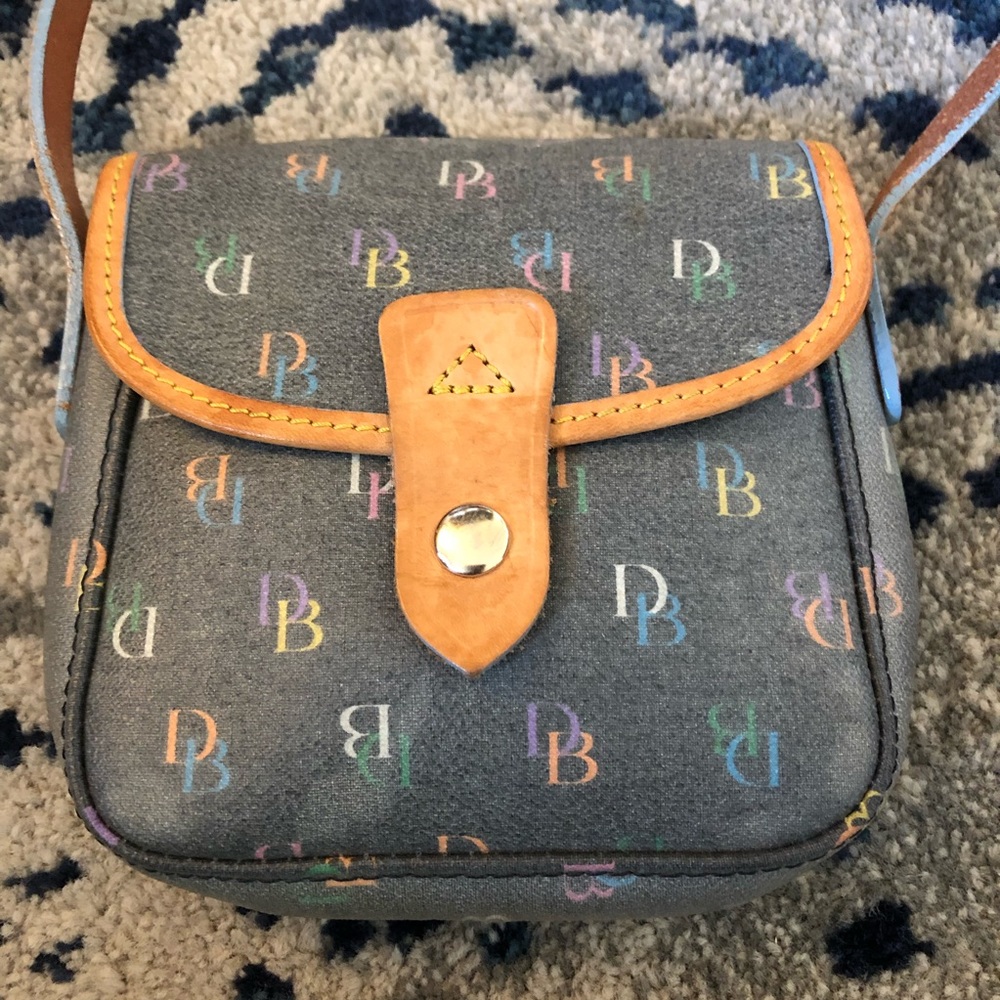 Small crossbody bag
